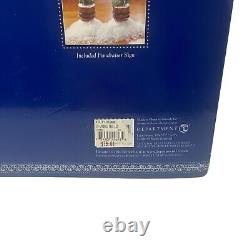 Dept 56 LYNDALE TREE LOT Christmas Original 2008 Snow Village RETIRED 799938