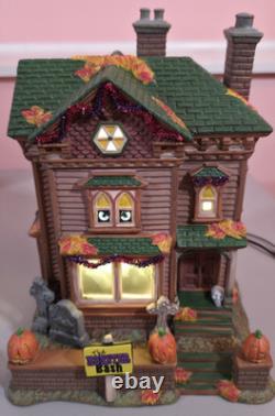 Dept 56 Monster Mash Party House 6000659