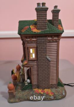 Dept 56 Monster Mash Party House 6000659