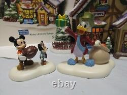 Dept 56 North Pole Disney Mickeys Cratchits Cottage with Merry Mickey Cratchit M68