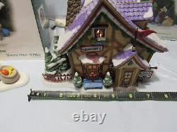 Dept 56 North Pole Disney Mickeys Cratchits Cottage with Merry Mickey Cratchit M68