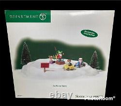Dept 56 North Pole Series Ice Races Today #57217 Animated Elf