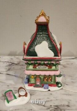 Dept 56 North Pole Series Twinkle Toes Ballet Academy #799921 Works Great