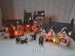 Dept 56 Oliver Twist Maylie Cottage Brownlow House Fagins Hideaway Figs Dickens