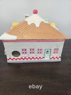 Dept 56 Original Snow Village 56 Flavors Ice Cream Parlor #51519
