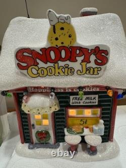 Dept. 56 Peanuts Village Snoopy's Cookie Jar Lighted House 2016