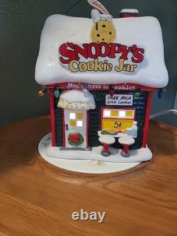 Dept. 56 Peanuts Village Snoopy's Cookie Jar Lit House