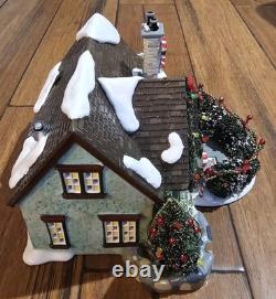Dept 56 Peppermint House Snow Village Christmas Lane Set Lighted Works 2004