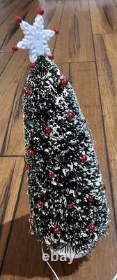 Dept 56 Peppermint House Snow Village Christmas Lane Set Lighted Works 2004