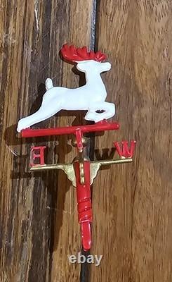 Dept 56 Peppermint House Snow Village Christmas Lane Set Lighted Works 2004