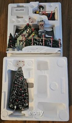 Dept 56 Peppermint House Snow Village Christmas Lane Set Lighted Works 2004