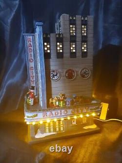 Dept 56 Radio City Music Hall Christmas In The City 56.58924