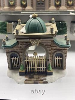 Dept 56 Ramsford Palace Dickens Village Series Limited Edition Complete Mint