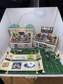 Dept 56 Snow Village CHAMPSFIELD STADIUM Football withBox & Light #55001