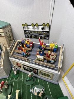 Dept 56 Snow Village CHAMPSFIELD STADIUM Football withBox & Light #55001