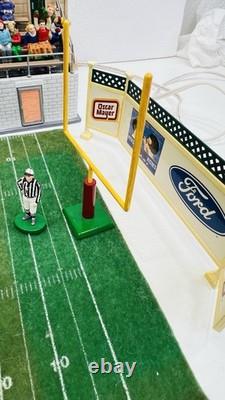 Dept 56 Snow Village Champsfield Stadium 55001 Retired 1999 Excellent READ