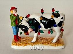 Dept 56 Snow Village Dairy Barn Holiday Heifers Decorating Elsie EUC