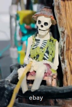 Dept 56 Snow Village Halloween Dead Creek Mill Limited Edition of 13,000
