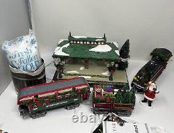 Dept 56 Snow Village Home for the Holidays Express Set