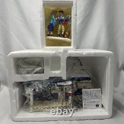 Dept 56 Snow Village Lot 58 Christmas Court Illuminated House Back For Holidays