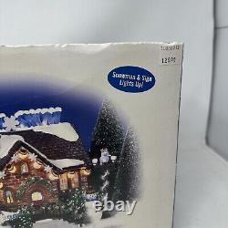 Dept 56 Snow Village Snowman House 55390 RETIRED 2020 with box & adapter Working