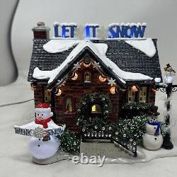 Dept 56 Snow Village Snowman House 55390 RETIRED 2020 with box & adapter Working