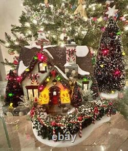 Dept 56 THE PEPPERMINT HOUSE Snow Village #55350