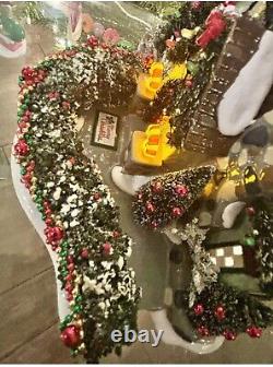 Dept 56 THE PEPPERMINT HOUSE Snow Village #55350