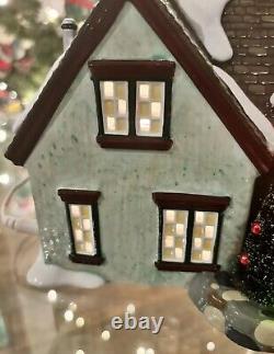 Dept 56 THE PEPPERMINT HOUSE Snow Village #55350