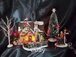 Dept 56 THE PEPPERMINT HOUSE Snow Village #55350 Item #100