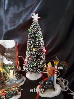 Dept 56 THE PEPPERMINT HOUSE Snow Village #55350 Item #100
