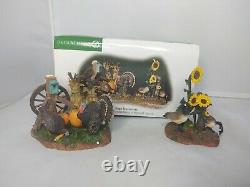 Dept 56 Thanksgiving Village Accessories figure turkeys geese in the field Set