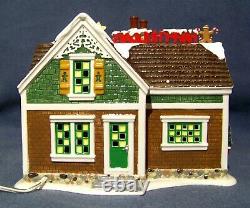 Dept 56 The Gingerbread House Original Snow Village Christmas Lane -799933