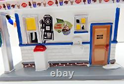 Dept 56 The Original Snow Village Dairy Queen Store #4044855 Old Store Stock