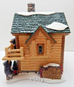 Dept 56 The Original Snow Village Jonathan the Bear Man's Carving Studio #55307