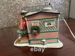 Dept 56 The Original Snow Village Lot 57, Christmas Court Works Great. No Box