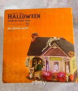 Dept 56 The Skeleton House RETIRED NEW WithDEFECT Halloween Village Trick-Or-Treat