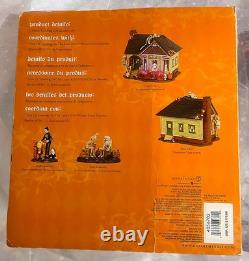Dept 56 The Skeleton House RETIRED NEW WithDEFECT Halloween Village Trick-Or-Treat