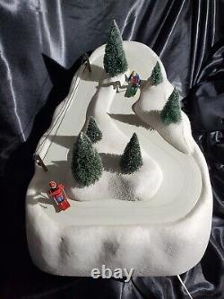 Dept 56 Village Animated Ski Slope Retired 1998 52733 Works withOriginal Box VIDEO