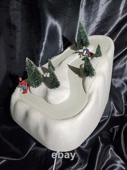 Dept 56 Village Animated Ski Slope Retired 1998 52733 Works withOriginal Box VIDEO