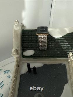 Dept 56 Visiting Santa At Finestrom's Christmas Village Building & Figure