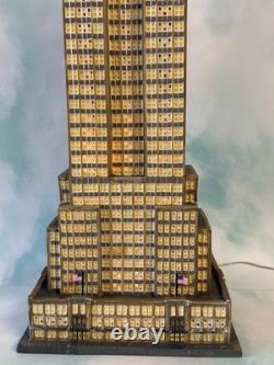 Dept 56 -empire State Building 59207 Rare Christmas In The City See Notes