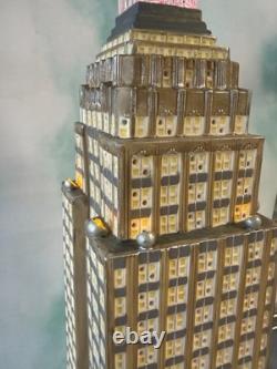 Dept 56 -empire State Building 59207 Rare Christmas In The City See Notes