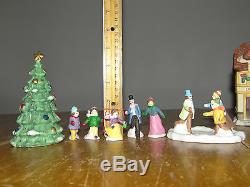 Dickens Ceramic Collectors Lighted Building Christmas Display Village Figurine