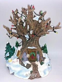 Disney Mickey ToonTown Christmas Village WINNIE THE POOH TREE HOUSE Light-Up