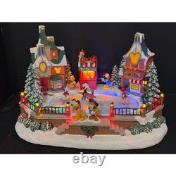 Disney Musical Skating Pond Animated Lighted Christmas Village Centerpiece withBox