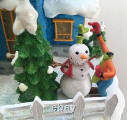 Disney Toon Town Goofy's Holiday House Christmas Village (Read Description)