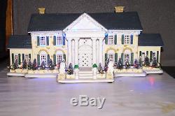 ELVIS Santas Best Graceland at Christmas Light up Mansion 5 Elvis Songs