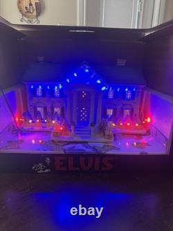 Elvis Graceland At Christmas House with Box Lights & Music 5 Songs LED Lights