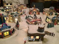 Elvis Presley Hawthorne Christmas Village 20 buildings w original boxes